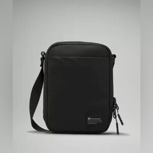 Lululemon easy access cross body bag